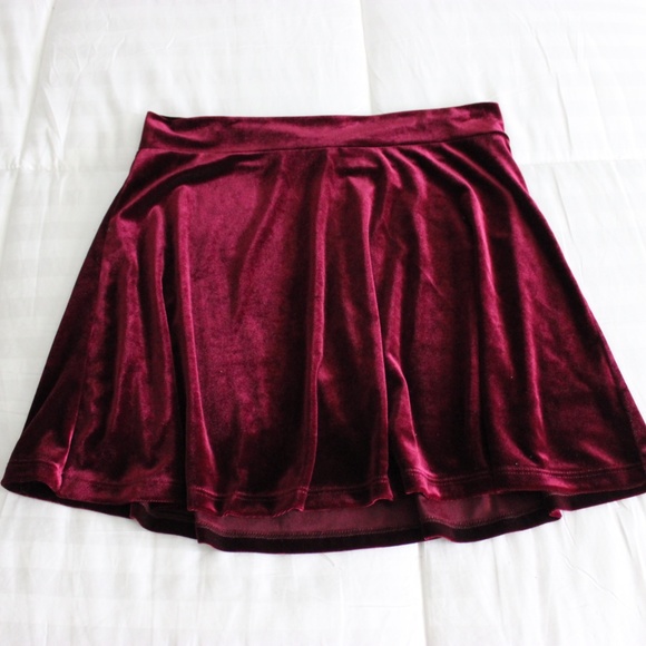 Urban Outfitters Burgundy Red Velvet Skater Skirt - Picture 2 of 4